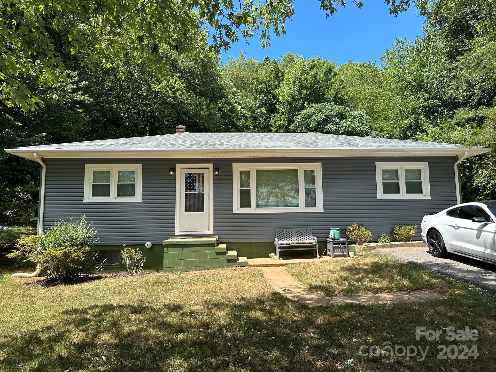 106 Case Street, Morganton