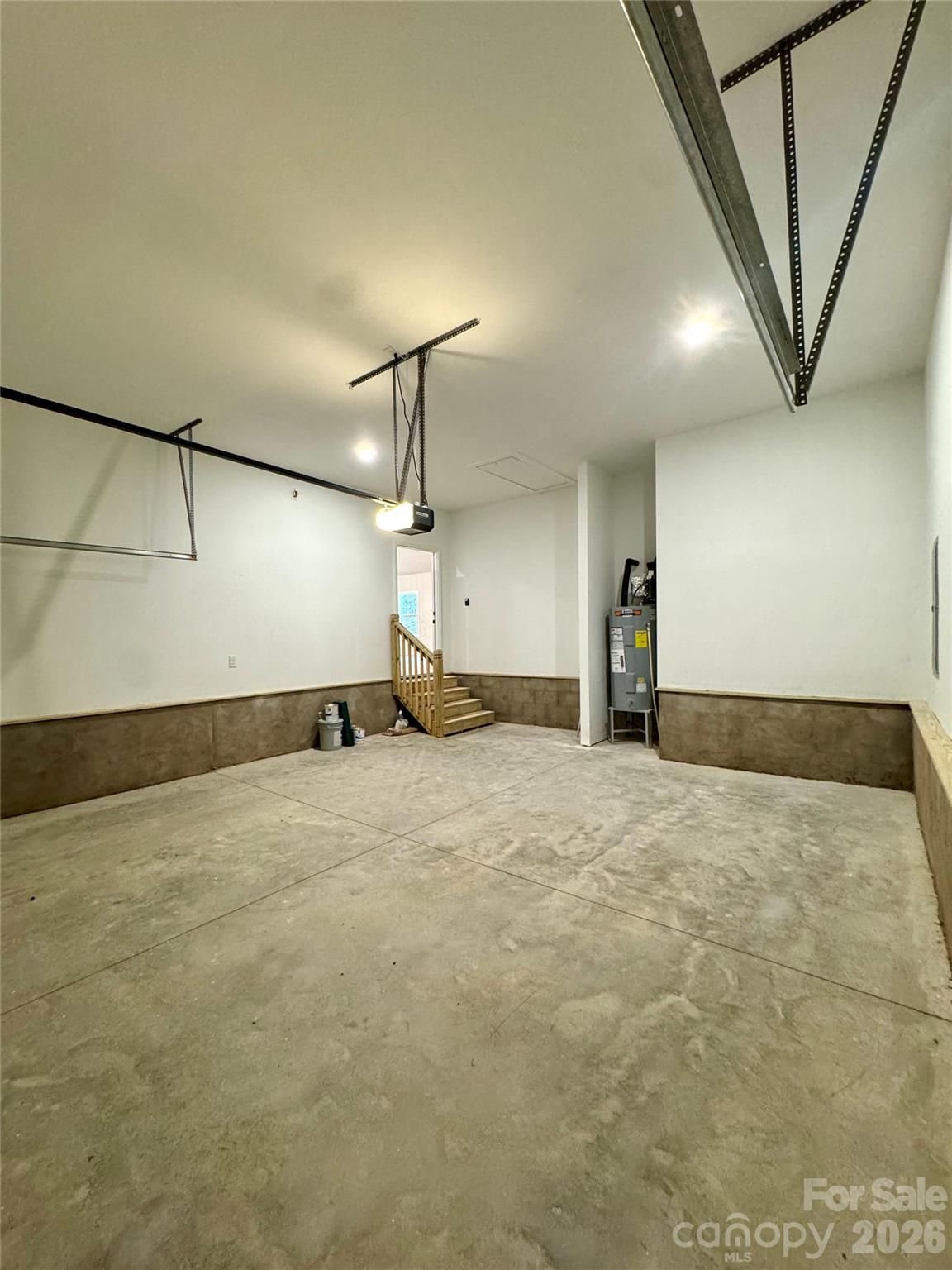 Photo 33 of 405 Scarlett Oak Court NE