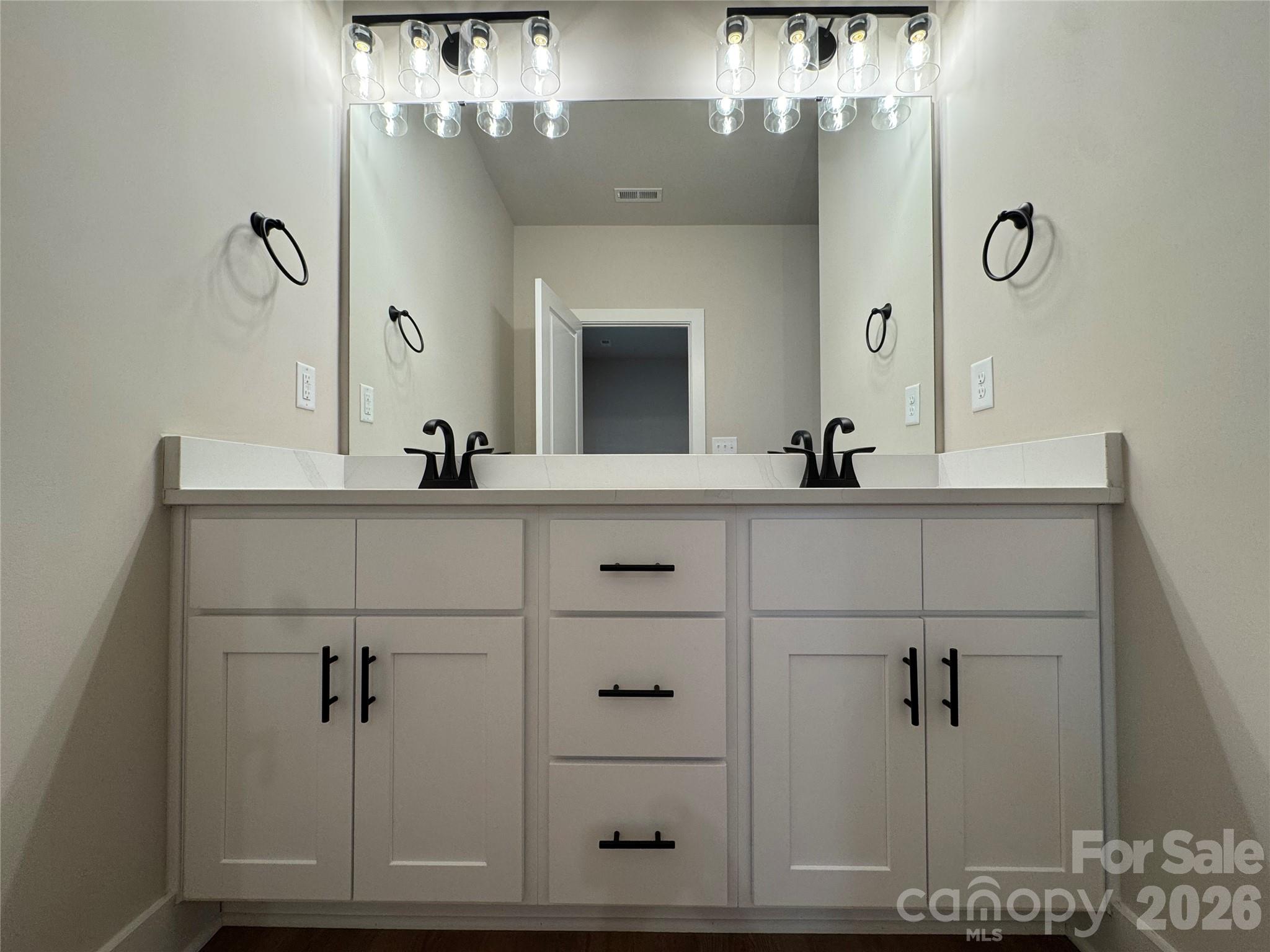 Photo 17 of 403 Scarlett Oak Court NE