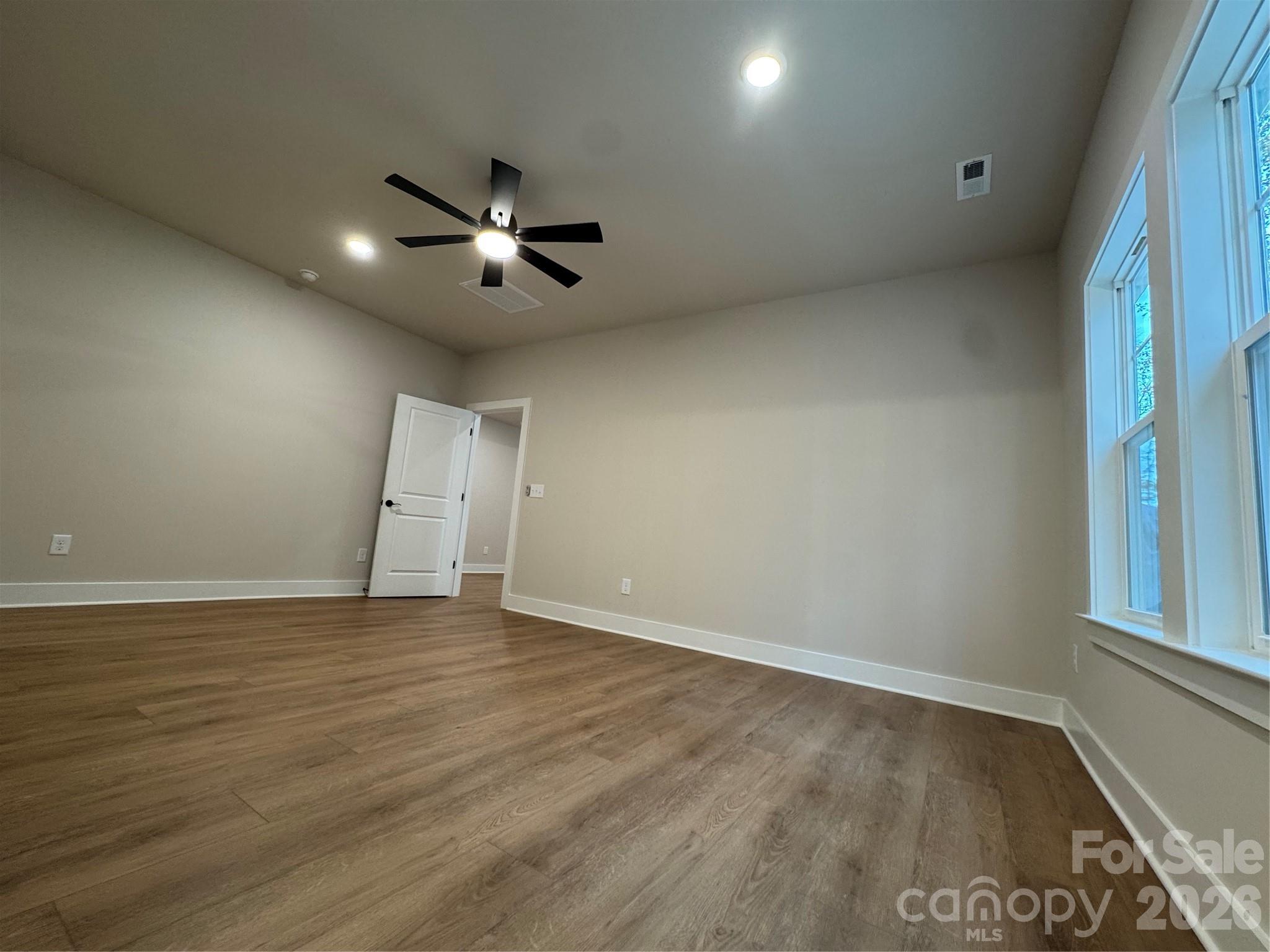 Photo 23 of 403 Scarlett Oak Court NE