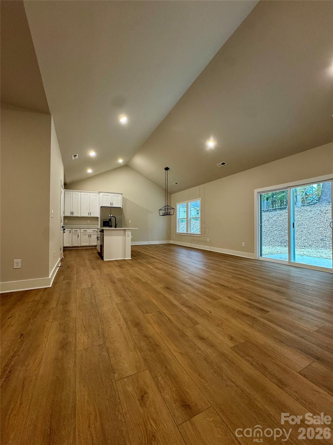 Photo 29 of 403 Scarlett Oak Court NE