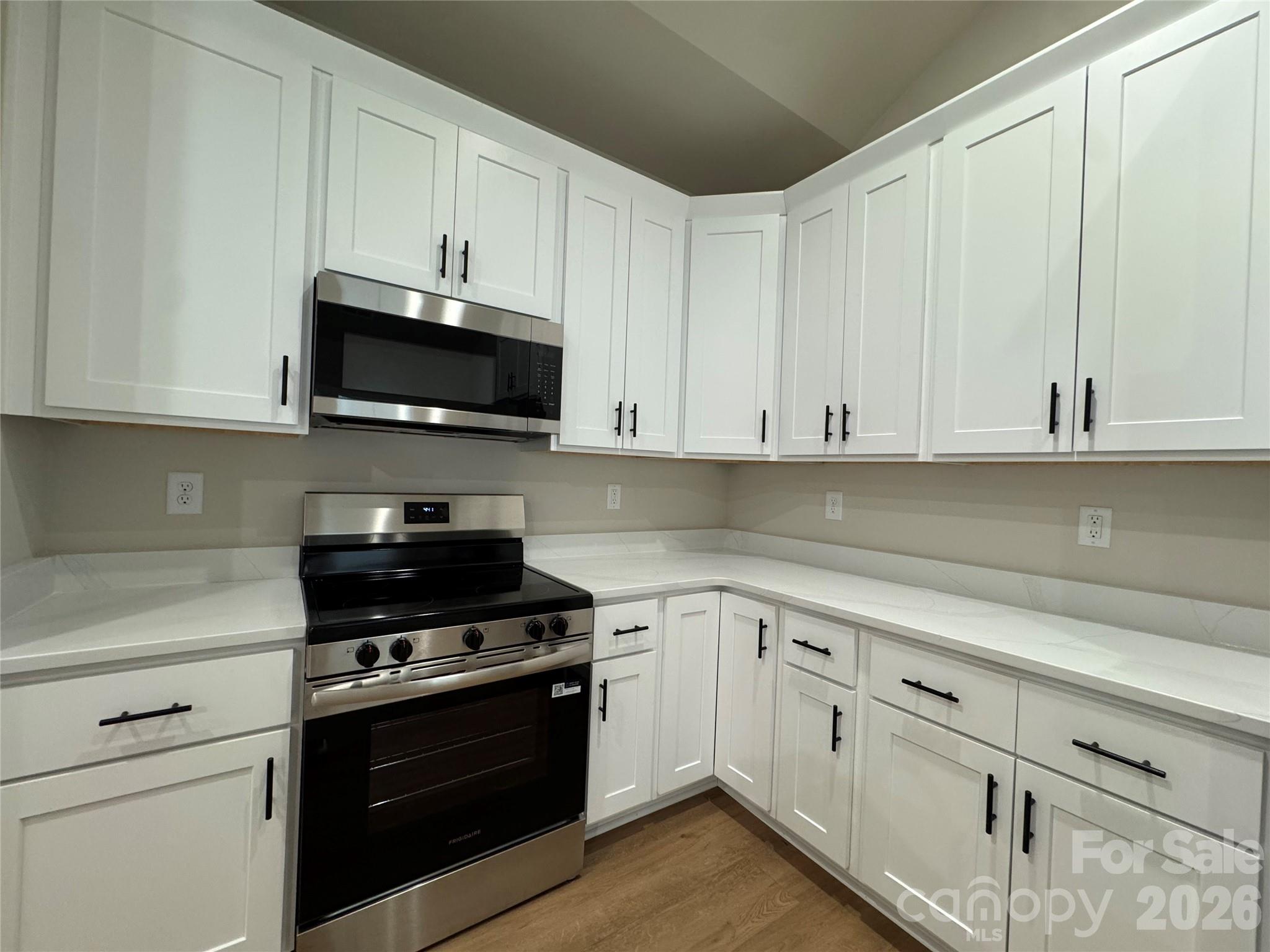 Photo 30 of 403 Scarlett Oak Court NE