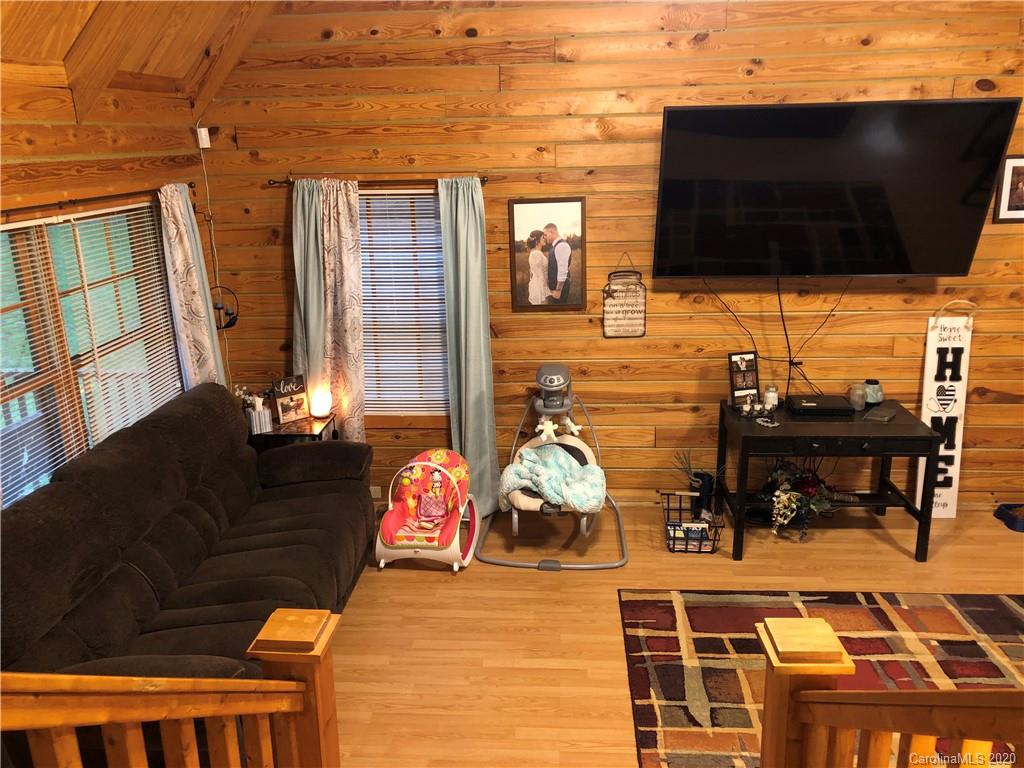 Photo 13 of 3934 Bridle Path Drive