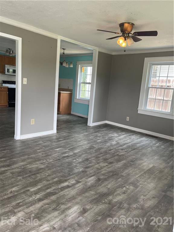 Photo 5 of 260 31st Street SW