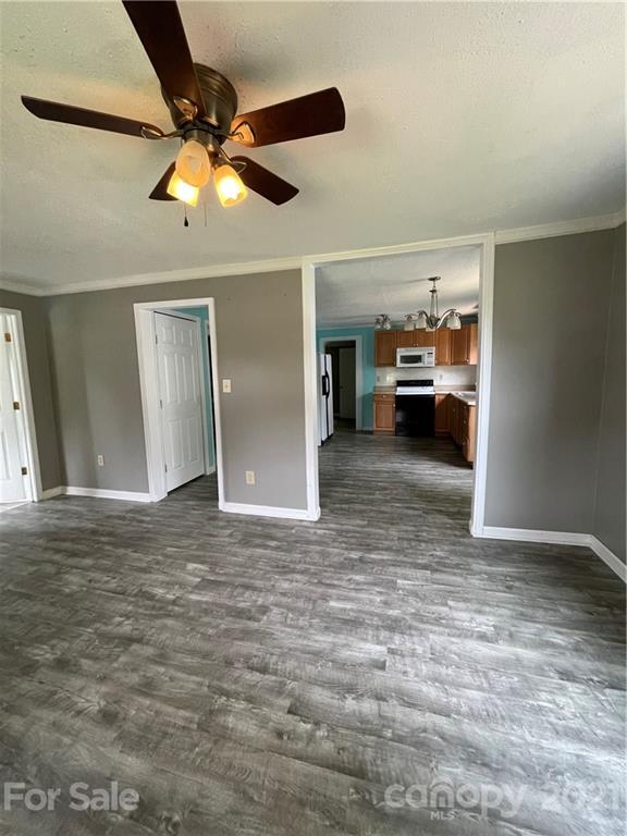 Photo 6 of 260 31st Street SW