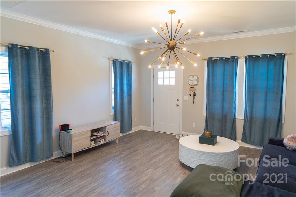 Photo 7 of 2630 14th Street NE