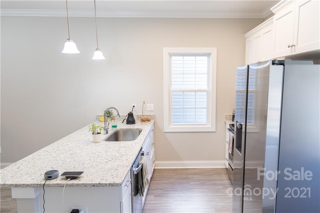 Photo 8 of 2630 14th Street NE