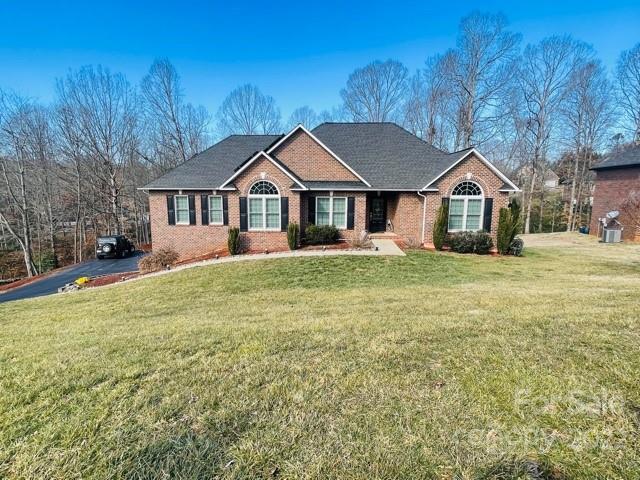Photo 3 of 1534 Brookstone Drive
